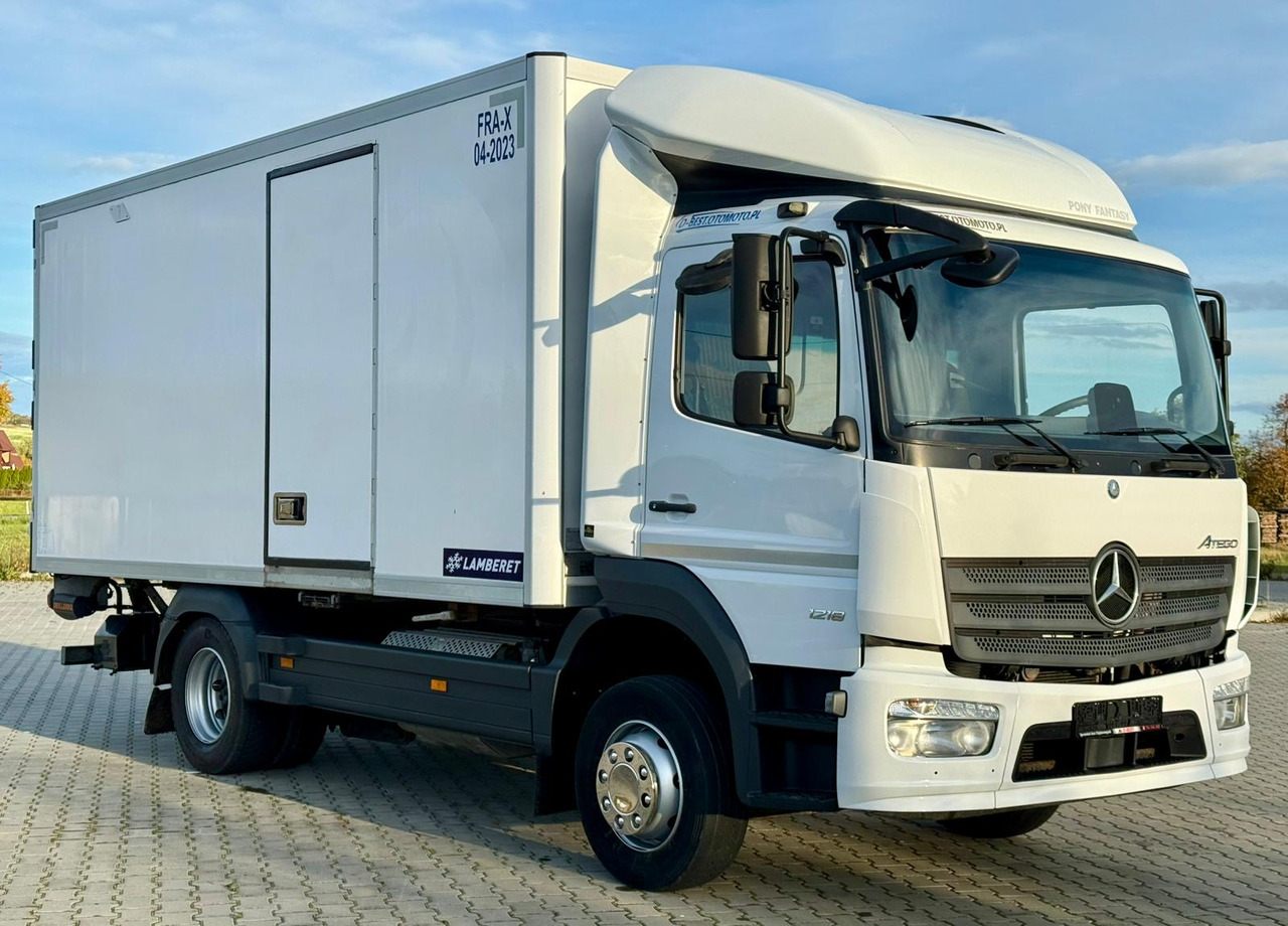 MERCEDES-BENZ ATEGO 1218 / CHŁODNIA / IZOTERMA / WINDA / 5.10 M DŁUGOŚCI / LAMBERET / AUTOMAT / 2017 ROK / 410 TYŚ KM - Рефрижератор: фото 1 MERCEDES-BENZ ATEGO 1218 / CHŁODNIA / IZOTERMA / WINDA / 5.10 M DŁUGOŚCI / LAMBERET / AUTOMAT / 2017 ROK / 410 TYŚ KM - Рефрижератор: фото 1