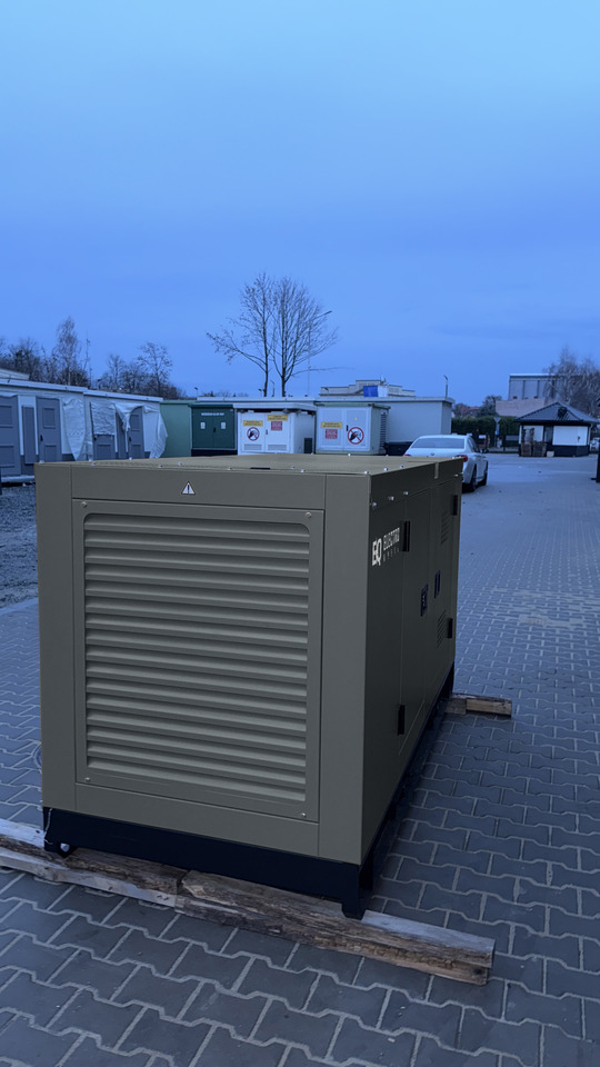 PERKINS 130 kVA / 108 kW - Электрогенератор: фото 3 PERKINS 130 kVA / 108 kW - Электрогенератор: фото 3