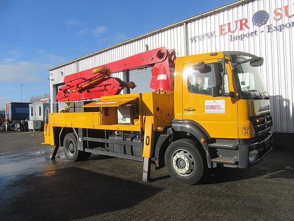 PUTZMEISTER M20.4 - MB 1929 4x2 - Автобетононасос: фото 1 PUTZMEISTER M20.4 - MB 1929 4x2 - Автобетононасос: фото 1