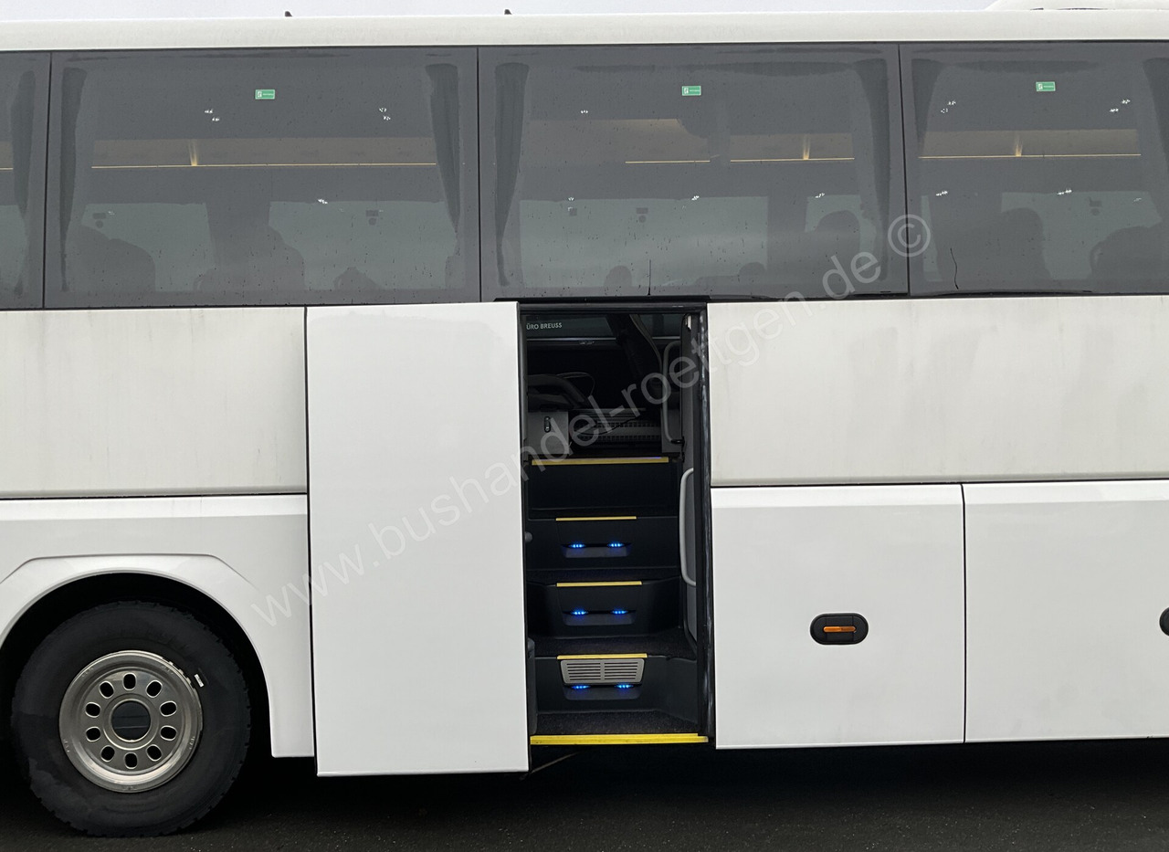 Фото интерьера 1: MAN R 09 Lion´s Coach в лизинг MAN R 09 Lion´s Coach