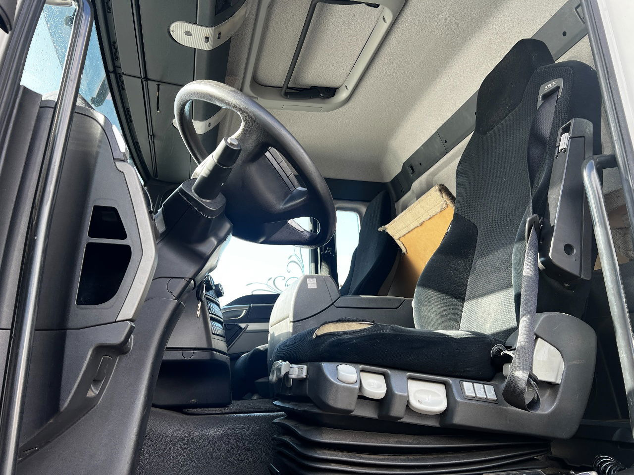 MAN TGS 26.400 6x2, Euro 5 в лизинг MAN TGS 26.400 6x2, Euro 5: фото 9 MAN TGS 26.400 6x2, Euro 5 в лизинг MAN TGS 26.400 6x2, Euro 5: фото 9