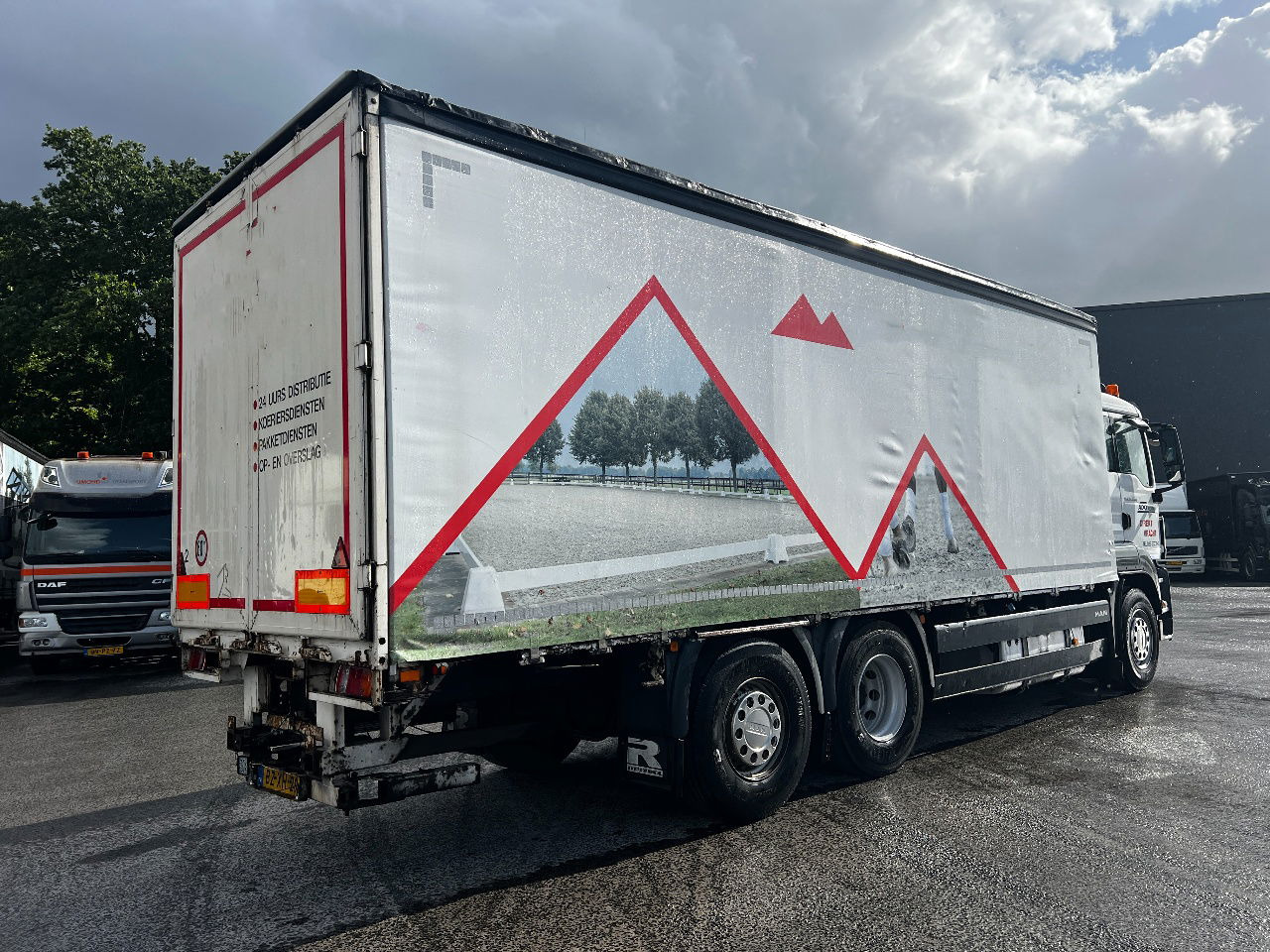 MAN TGS 26.400 6x2, Euro 5 - Тентованный грузовик: фото 3 MAN TGS 26.400 6x2, Euro 5 - Тентованный грузовик: фото 3