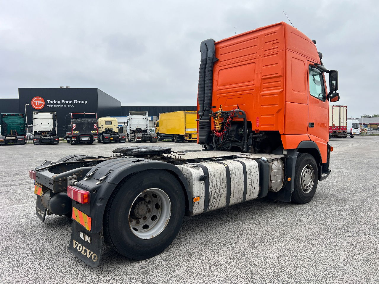 Volvo FH 13.400 Globetrotter, Euro 5 - Тягач: фото 3 Volvo FH 13.400 Globetrotter, Euro 5 - Тягач: фото 3
