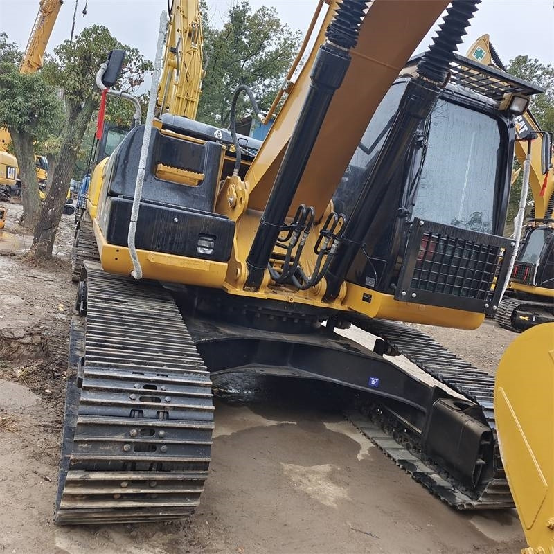 CAT 330 D - Гусеничный экскаватор: фото 4 CAT 330 D - Гусеничный экскаватор: фото 4