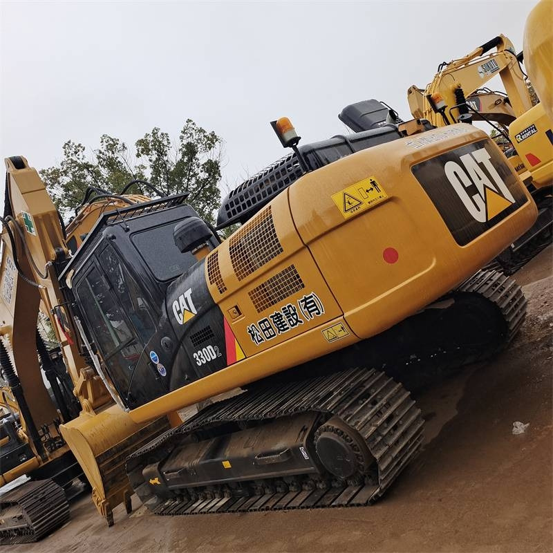 CAT 330 D - Гусеничный экскаватор: фото 1 CAT 330 D - Гусеничный экскаватор: фото 1