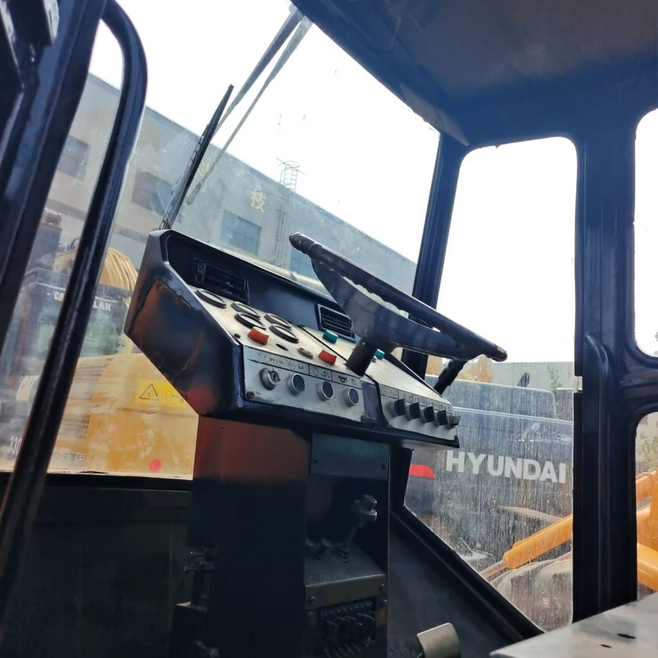 Dynapac CA 251 D - Гусеничный экскаватор: фото 4 Dynapac CA 251 D - Гусеничный экскаватор: фото 4