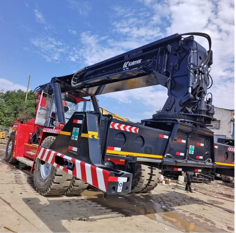 Kalmar DRF 450 - Ричстакер: фото 5 Kalmar DRF 450 - Ричстакер: фото 5