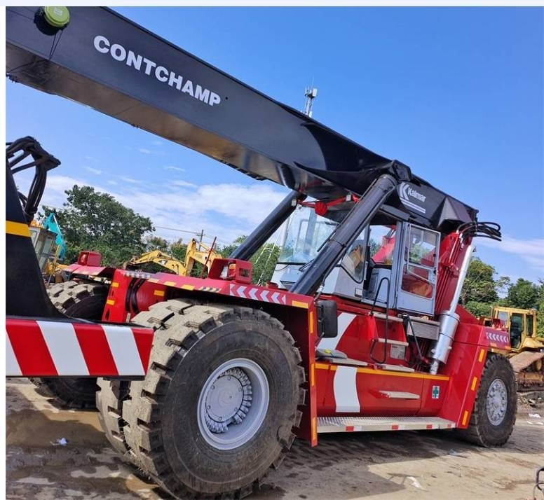 Kalmar DRF 450 - Ричстакер: фото 3 Kalmar DRF 450 - Ричстакер: фото 3