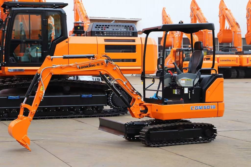 Lonking LG 6018 BRAND NEW MACHINE - Гусеничный экскаватор: фото 1 Lonking LG 6018 BRAND NEW MACHINE - Гусеничный экскаватор: фото 1