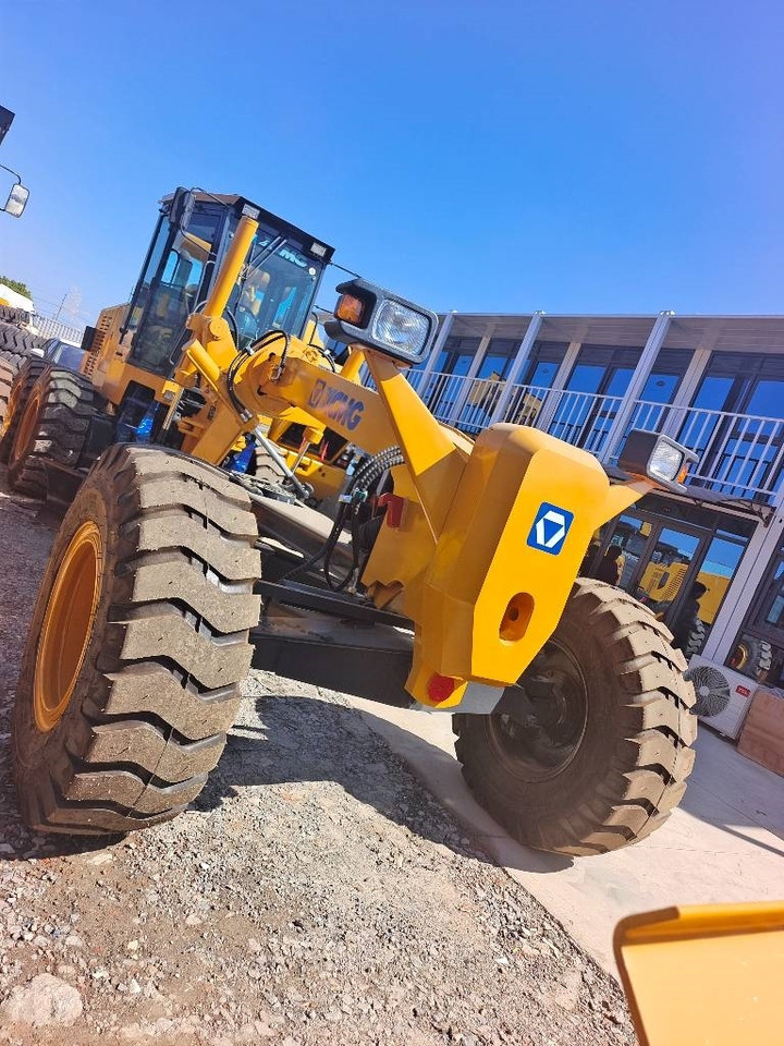 XCMG GR 180 - Грейдер: фото 5 XCMG GR 180 - Грейдер: фото 5