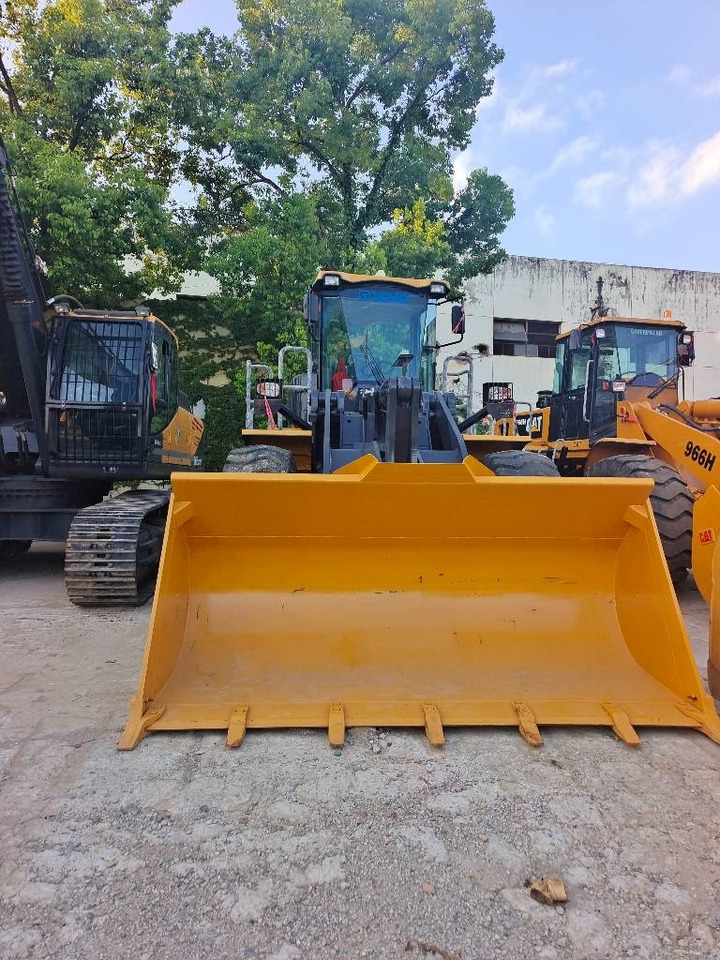 XCMG LW 500 KV - Колёсный погрузчик: фото 2 XCMG LW 500 KV - Колёсный погрузчик: фото 2