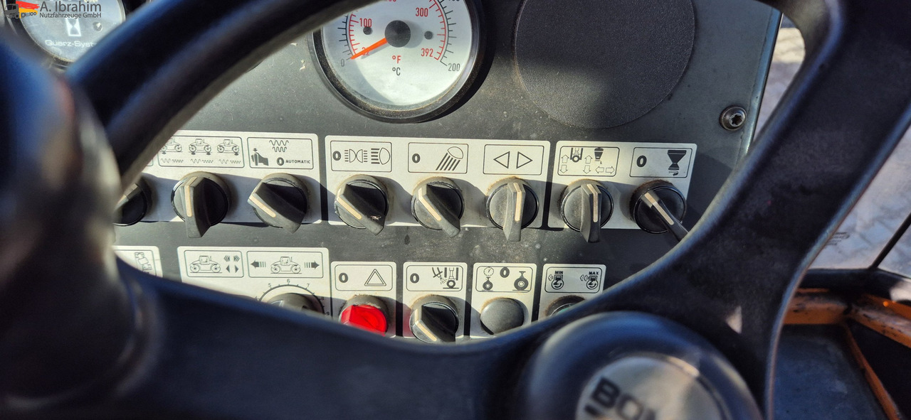 Bomag BW 174 AD2 | 12 t | Splitstreuer | Vibrator | Voll funktionsfähig - Каток: фото 5 Bomag BW 174 AD2 | 12 t | Splitstreuer | Vibrator | Voll funktionsfähig - Каток: фото 5