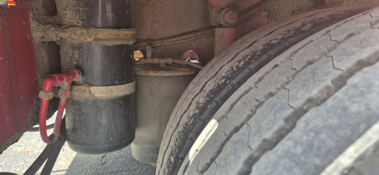 Goldhofer STZ-TBL3-33/80 Tiefbett mit Rampen Lenkung mit FB - Низкорамный полуприцеп: фото 2 Goldhofer STZ-TBL3-33/80 Tiefbett mit Rampen Lenkung mit FB - Низкорамный полуприцеп: фото 2