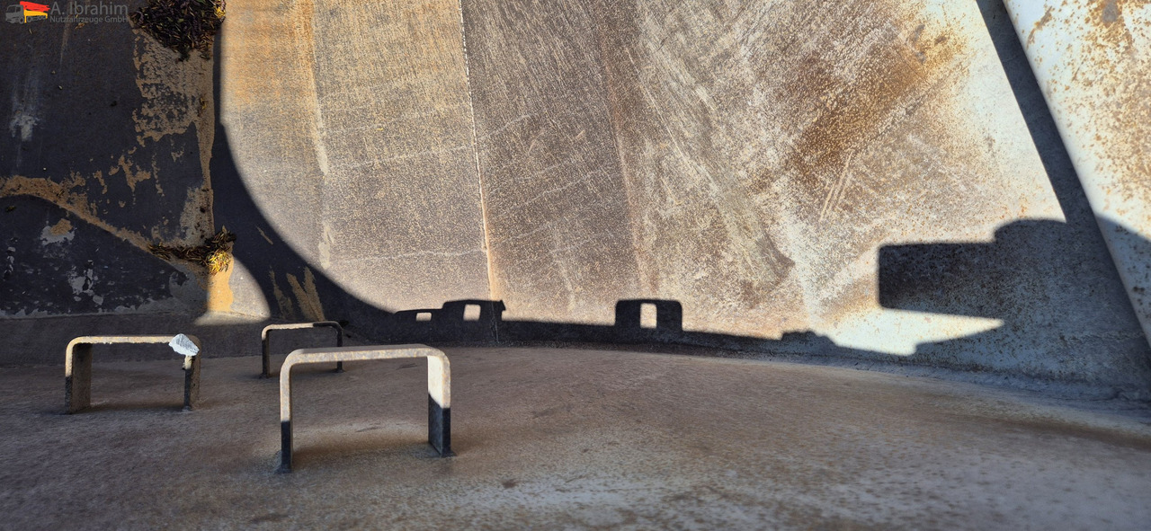 Kempf SKM 35/3 24 cbm, Reifen neuwertig - Самосвальный полуприцеп: фото 3 Kempf SKM 35/3 24 cbm, Reifen neuwertig - Самосвальный полуприцеп: фото 3