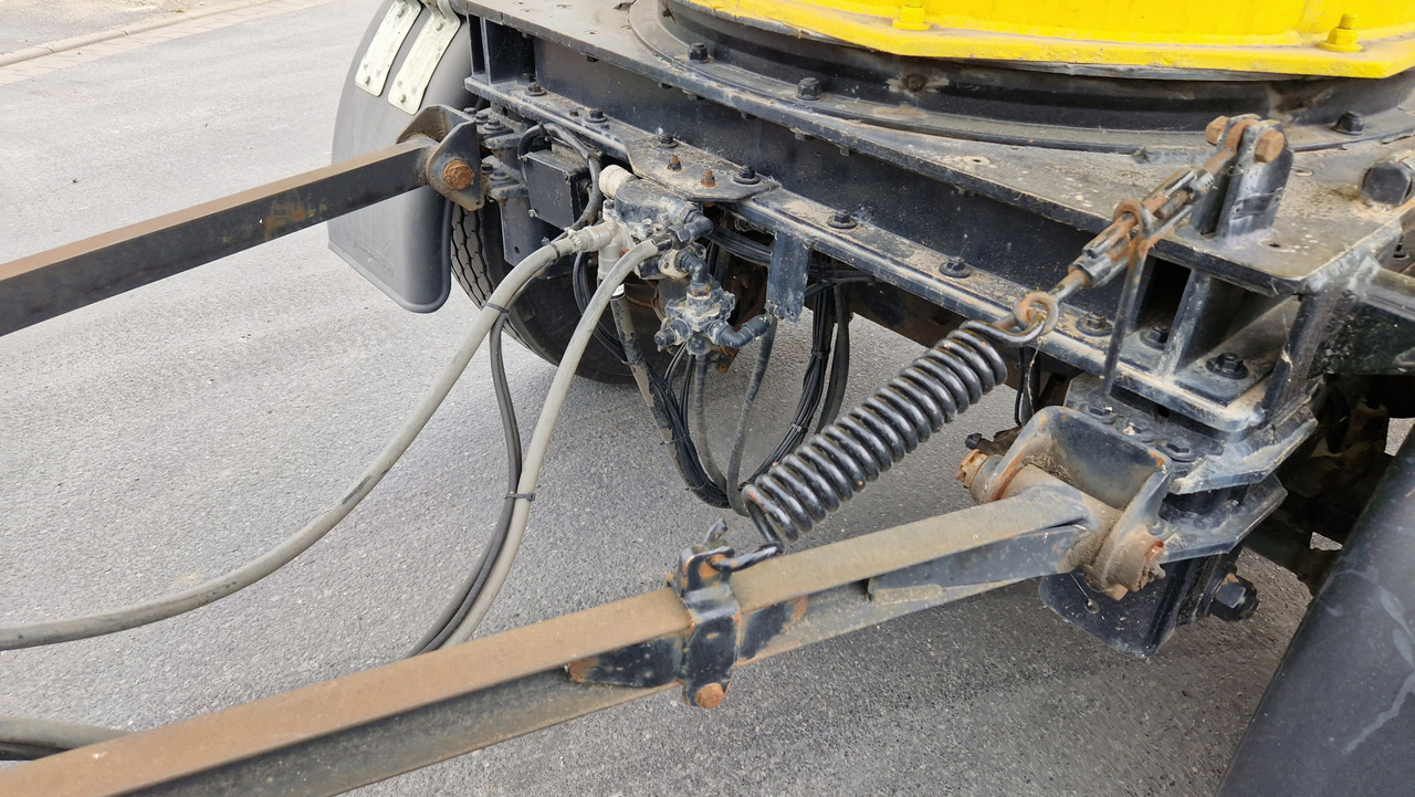 SPITZER SAPI 1832 Zustand 3-, steht länger - Прицеп-цистерна: фото 5 SPITZER SAPI 1832 Zustand 3-, steht länger - Прицеп-цистерна: фото 5