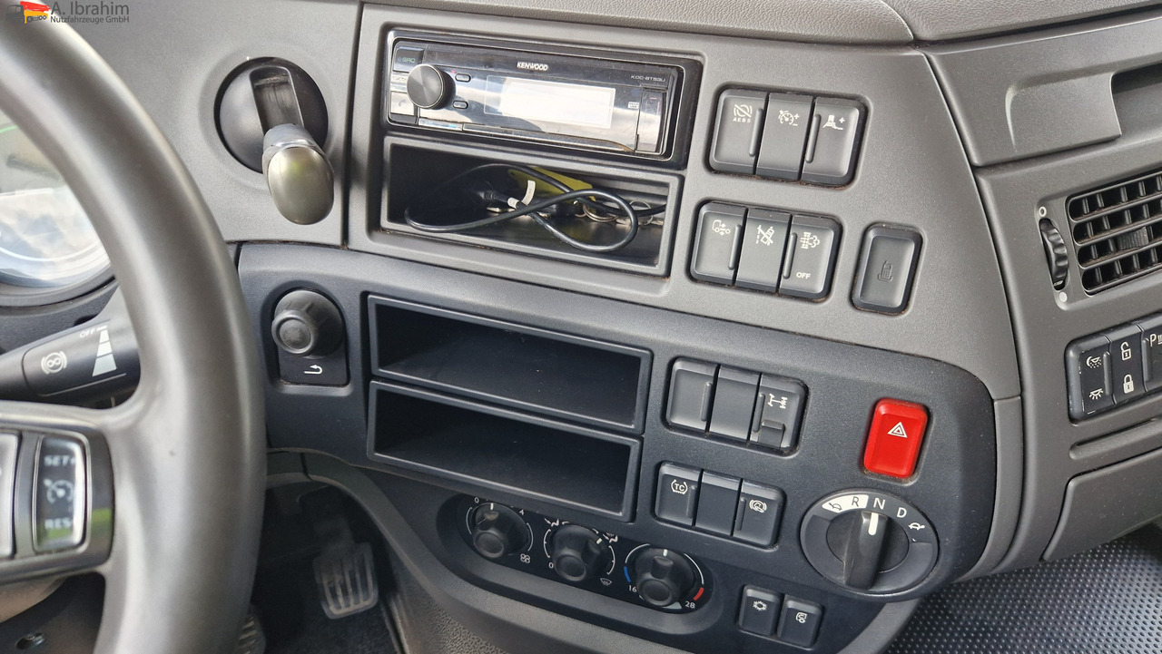 Daf XF460 Superspacecab, 2x Tank, Retarder - Тягач: фото 3 Daf XF460 Superspacecab, 2x Tank, Retarder - Тягач: фото 3