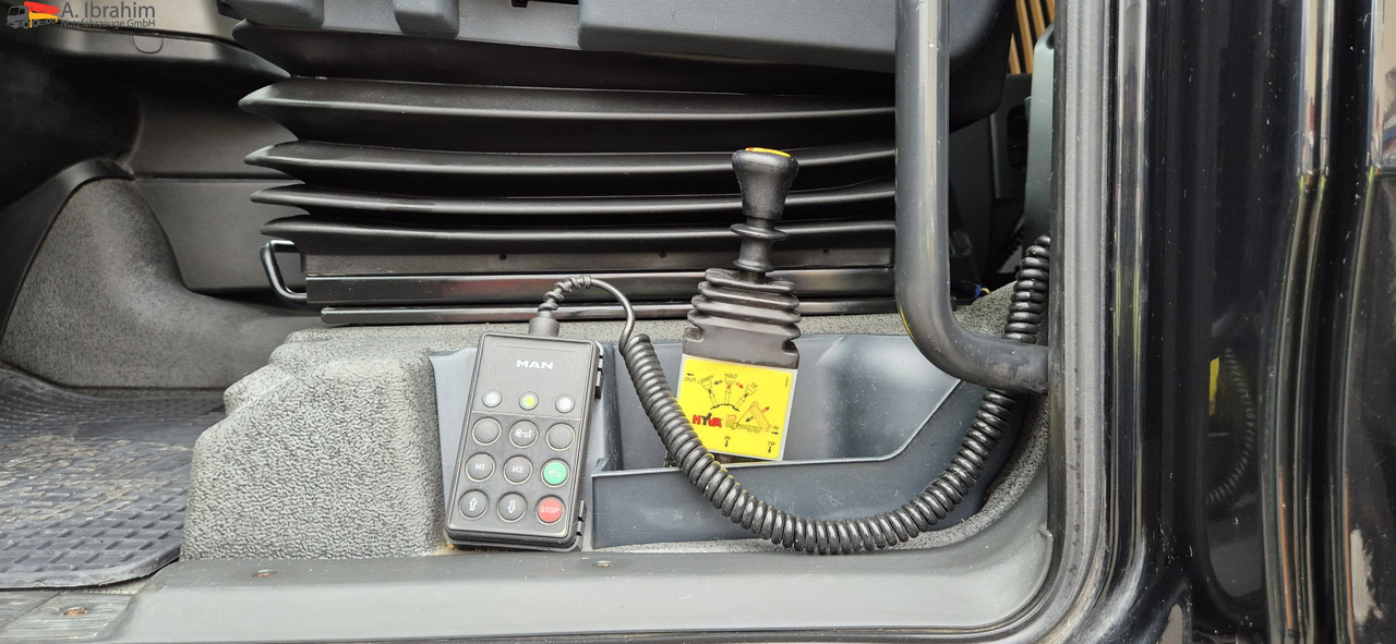 MAN TGX 18.400 Retarder, Klima, Kipphydraulik - Тягач: фото 2 MAN TGX 18.400 Retarder, Klima, Kipphydraulik - Тягач: фото 2