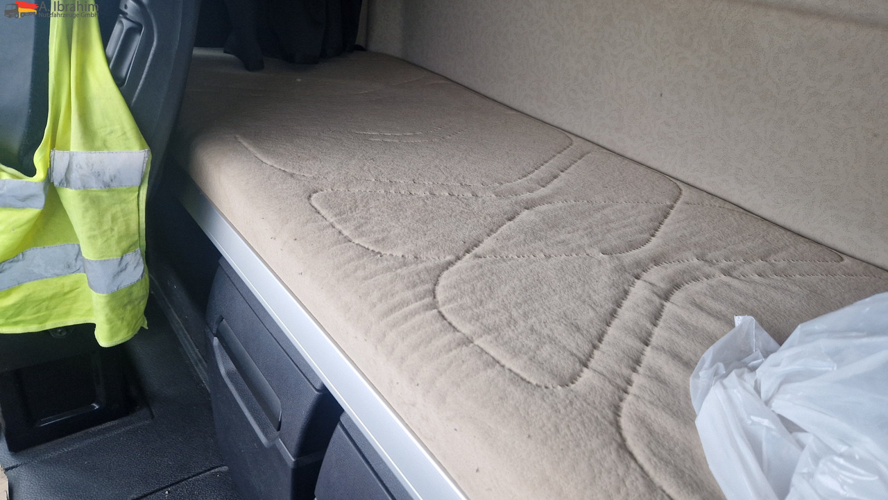 Mercedes-Benz 1845 Kipphydraulik - Тягач: фото 5 Mercedes-Benz 1845 Kipphydraulik - Тягач: фото 5