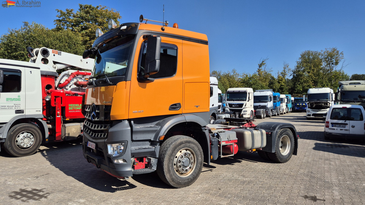 Mercedes-Benz DB 1840 H 4x4 Hydrodrive - Тягач: фото 1 Mercedes-Benz DB 1840 H 4x4 Hydrodrive - Тягач: фото 1