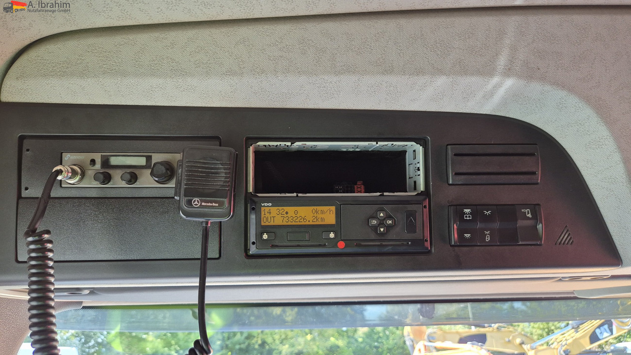 Mercedes-Benz DB 1840 H 4x4 Hydrodrive - Тягач: фото 2 Mercedes-Benz DB 1840 H 4x4 Hydrodrive - Тягач: фото 2