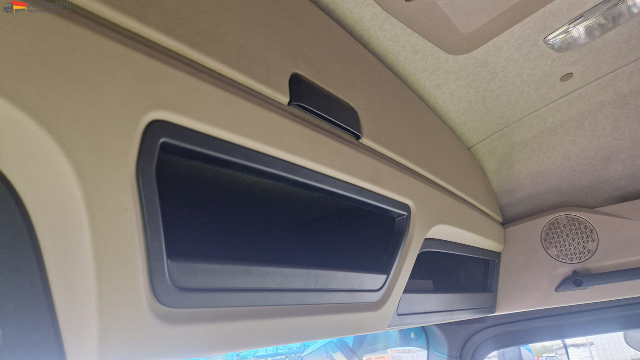 Mercedes-Benz DB 1843 Retarder Kipphydraulik Actros, sehr sauber, Alufelgen - Тягач: фото 2 Mercedes-Benz DB 1843 Retarder Kipphydraulik Actros, sehr sauber, Alufelgen - Тягач: фото 2