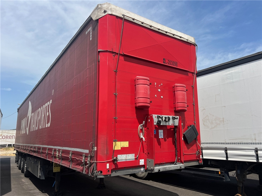 SCHMITZ CARGOBULL SCB-S3T TETO ELEVAR - Тентованный полуприцеп: фото 2 SCHMITZ CARGOBULL SCB-S3T TETO ELEVAR - Тентованный полуприцеп: фото 2