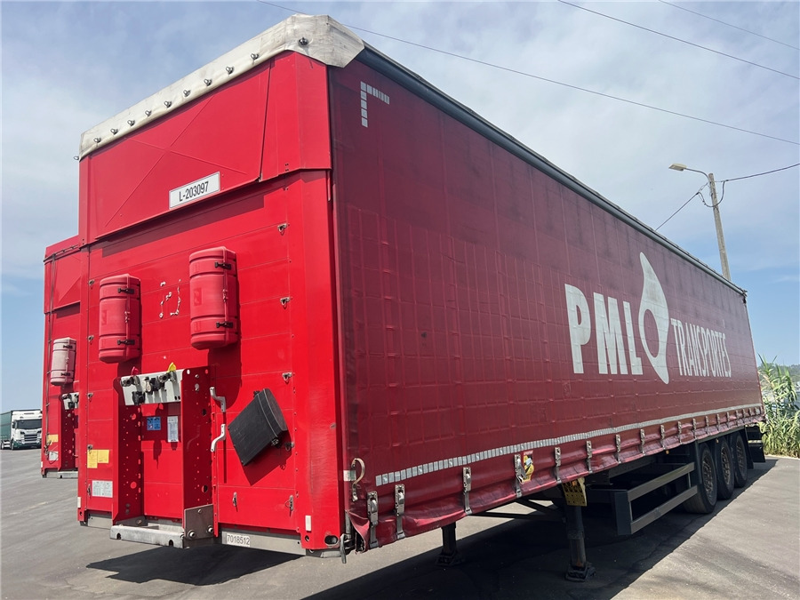SCHMITZ CARGOBULL SCB-S3T TETO ELEVAR - Тентованный полуприцеп: фото 1 SCHMITZ CARGOBULL SCB-S3T TETO ELEVAR - Тентованный полуприцеп: фото 1