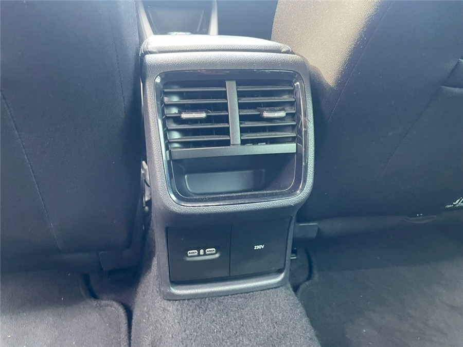 Легковой автомобиль SKODA OCTAVIA: фото 10