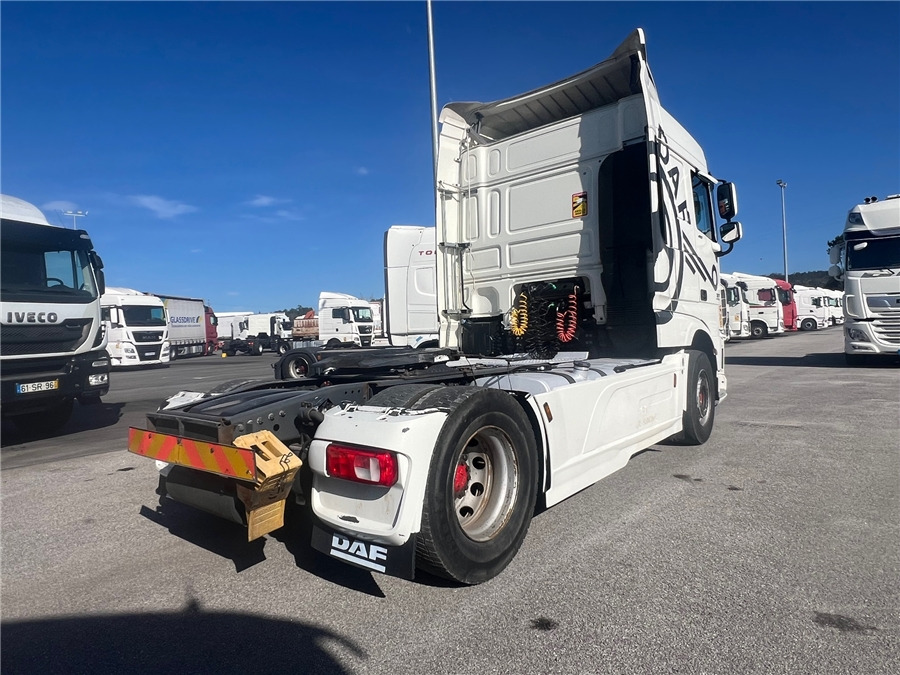 DAF XF 105 460 - Тягач: фото 3 DAF XF 105 460 - Тягач: фото 3