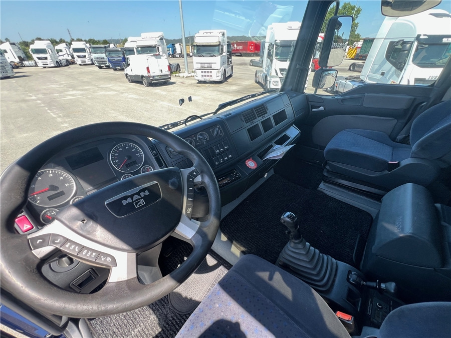 Тягач MAN TGA 18.430: фото 18