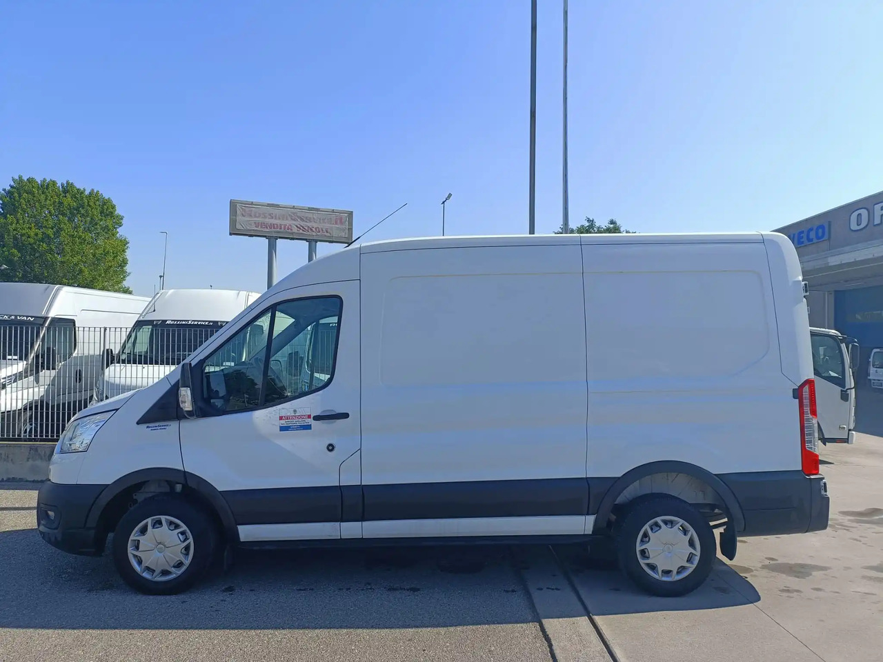 FORD TRANSIT FURGONE STANDARD - Цельнометаллический фургон: фото 4 FORD TRANSIT FURGONE STANDARD - Цельнометаллический фургон: фото 4