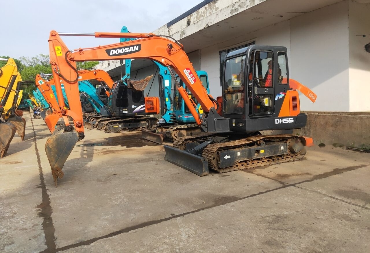 Мини-экскаватор Doosan DH55: фото 7