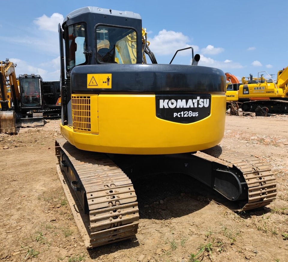 Komatsu PC128US - Гусеничный экскаватор: фото 5 Komatsu PC128US - Гусеничный экскаватор: фото 5