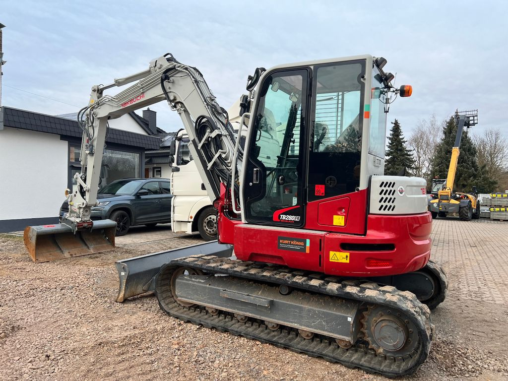 Takeuchi TB 280 FR V4 - Гусеничный экскаватор: фото 1 Takeuchi TB 280 FR V4 - Гусеничный экскаватор: фото 1