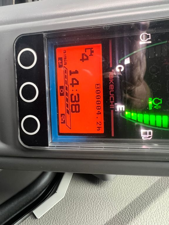 Takeuchi TB 325 RA - Powertilt V3 Takeuchi TB 325 RA - Powertilt V3 - Мини-экскаватор: фото 4 Takeuchi TB 325 RA - Powertilt V3 Takeuchi TB 325 RA - Powertilt V3 - Мини-экскаватор: фото 4