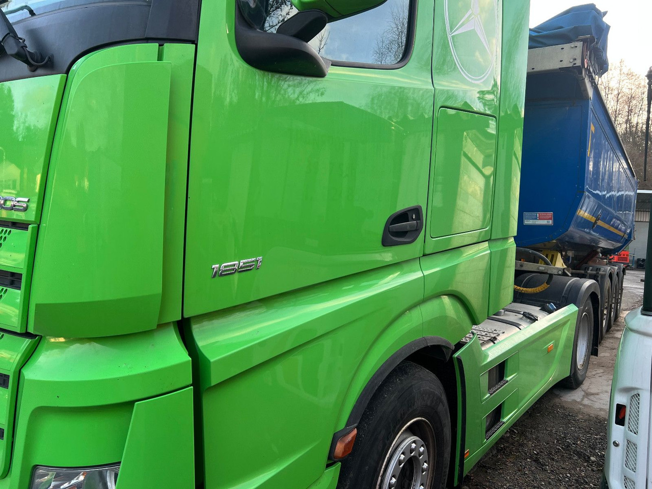 Mercedes-Benz 1851 - Тягач: фото 2 Mercedes-Benz 1851 - Тягач: фото 2