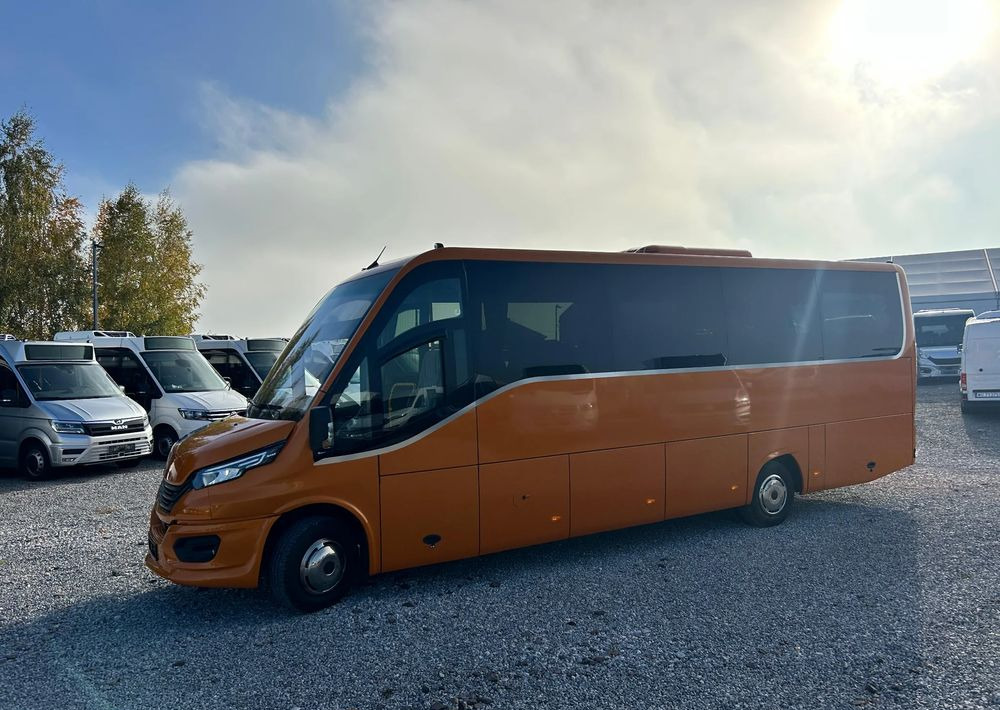 Iveco Daily - Микроавтобус, Пассажирский фургон: фото 3 Iveco Daily - Микроавтобус, Пассажирский фургон: фото 3