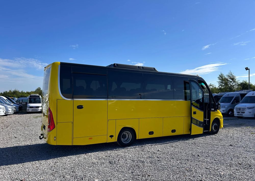 Iveco Daily - Микроавтобус, Пассажирский фургон: фото 4 Iveco Daily - Микроавтобус, Пассажирский фургон: фото 4
