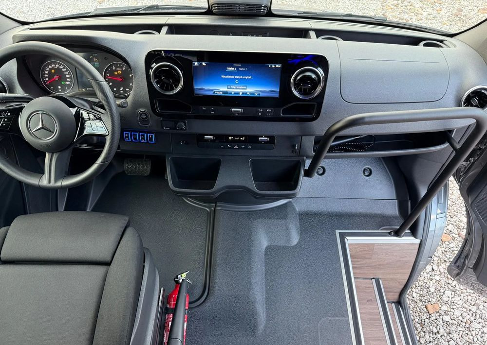 Новый Микроавтобус, Пассажирский фургон Mercedes-Benz Sprinter 519: фото 14 Новый Микроавтобус, Пассажирский фургон Mercedes-Benz Sprinter 519: фото 14