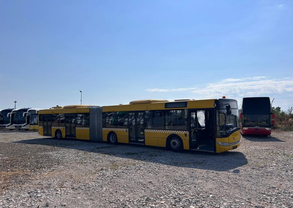 Solaris URBINO 18LE - Сочленённый автобус: фото 2 Solaris URBINO 18LE - Сочленённый автобус: фото 2