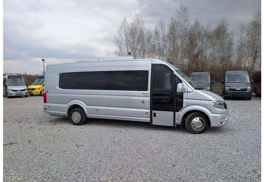 Volkswagen Crafter - Микроавтобус, Пассажирский фургон: фото 2 Volkswagen Crafter - Микроавтобус, Пассажирский фургон: фото 2
