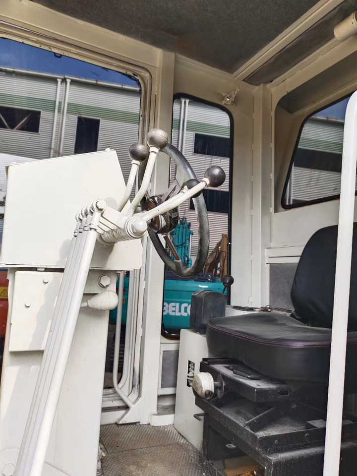 CATERPILLAR 140H - Грейдер: фото 4 CATERPILLAR 140H - Грейдер: фото 4