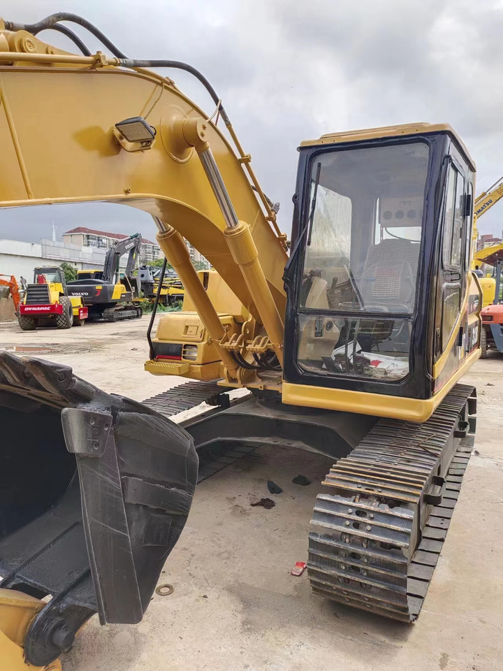CATERPILLAR 312B - Гусеничный экскаватор: фото 5 CATERPILLAR 312B - Гусеничный экскаватор: фото 5
