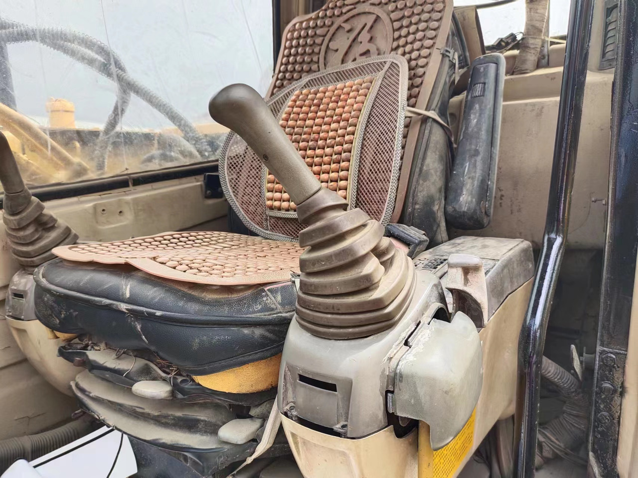 CATERPILLAR 312B - Гусеничный экскаватор: фото 3 CATERPILLAR 312B - Гусеничный экскаватор: фото 3