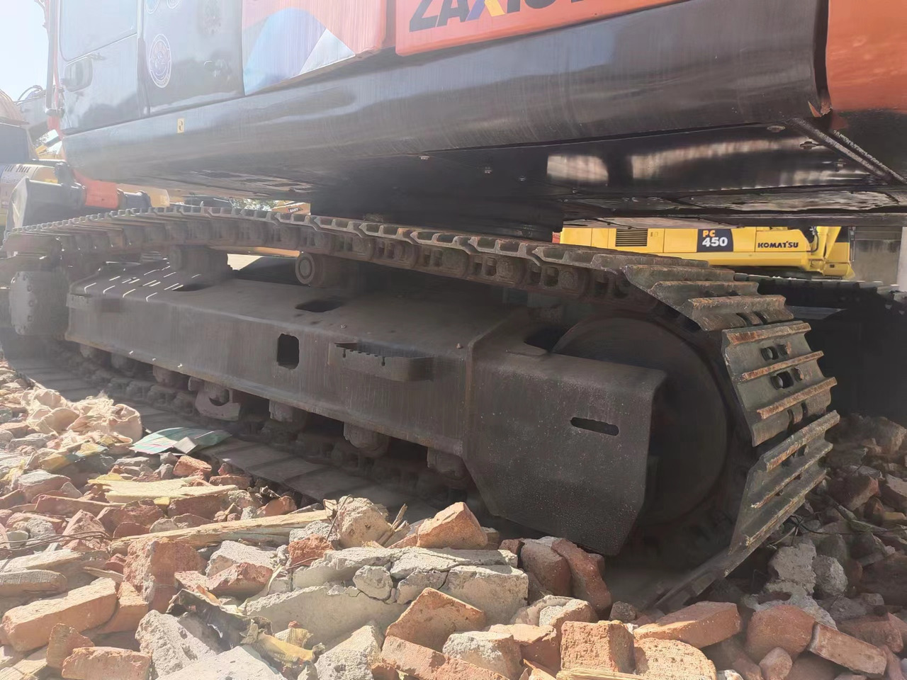 HITACHI ZX200 в лизинг HITACHI ZX200: фото 10