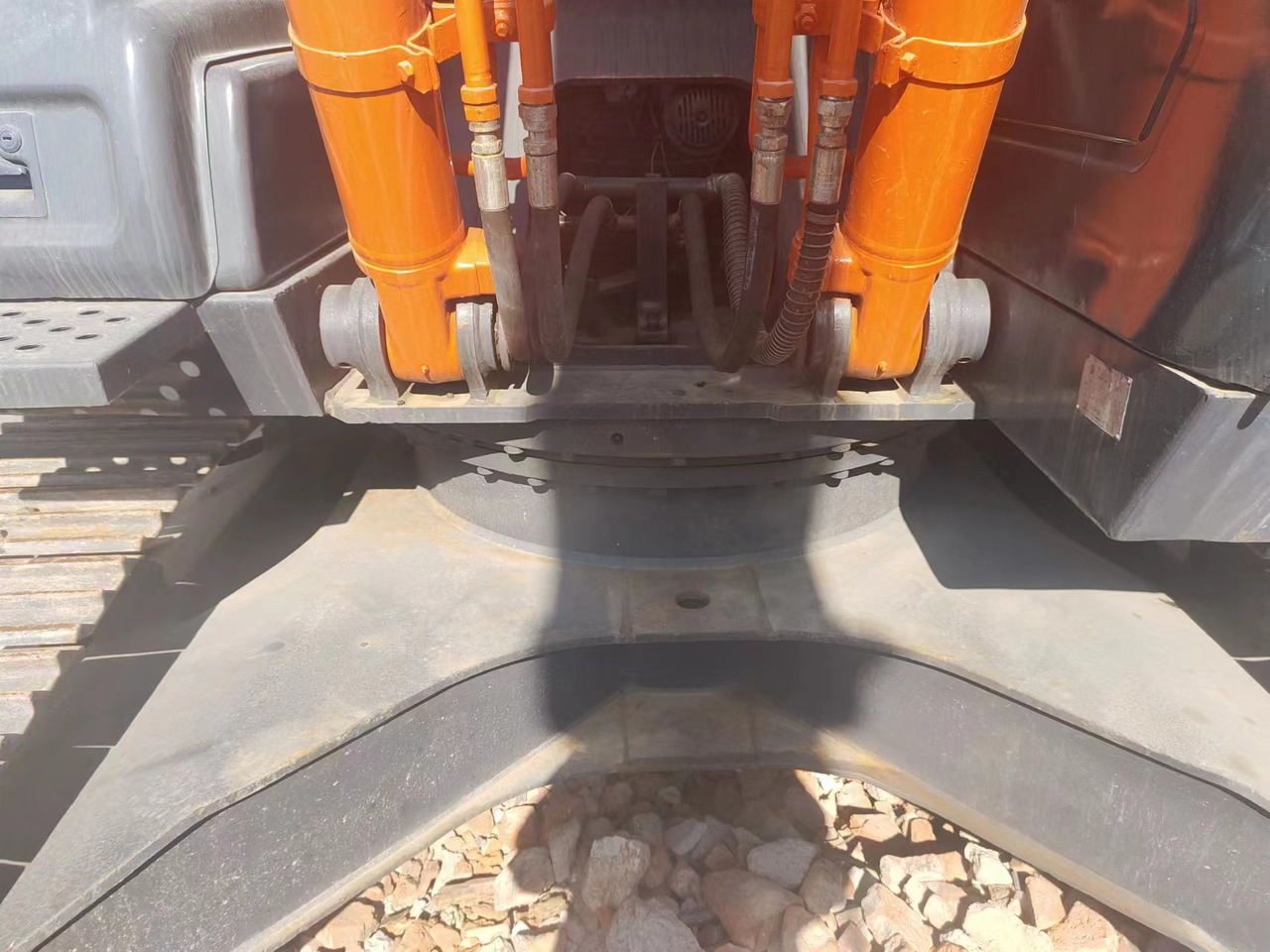 HITACHI ZX200 в лизинг HITACHI ZX200: фото 11