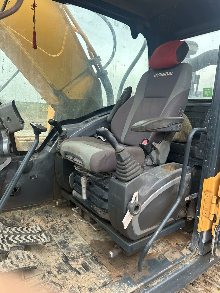 HYUNDAI R305LC-9T - Гусеничный экскаватор: фото 3 HYUNDAI R305LC-9T - Гусеничный экскаватор: фото 3