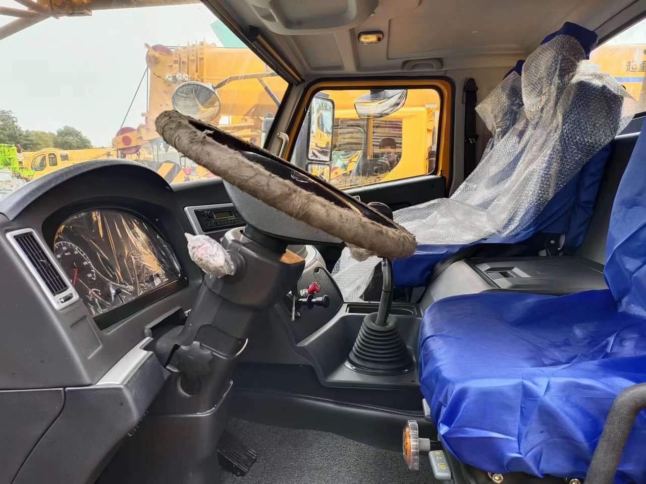 XCMG 50tons QY50K 50K QY50 QY70 QY100 QY130 - Мобильный кран: фото 3 XCMG 50tons QY50K 50K QY50 QY70 QY100 QY130 - Мобильный кран: фото 3