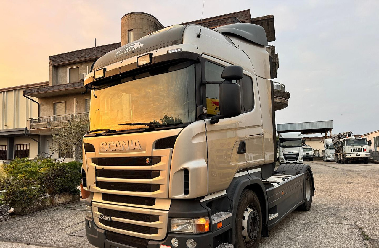 Trattore stradale Scania R420 - Euro 5 - 2011 - Тягач: фото 1 Trattore stradale Scania R420 - Euro 5 - 2011 - Тягач: фото 1