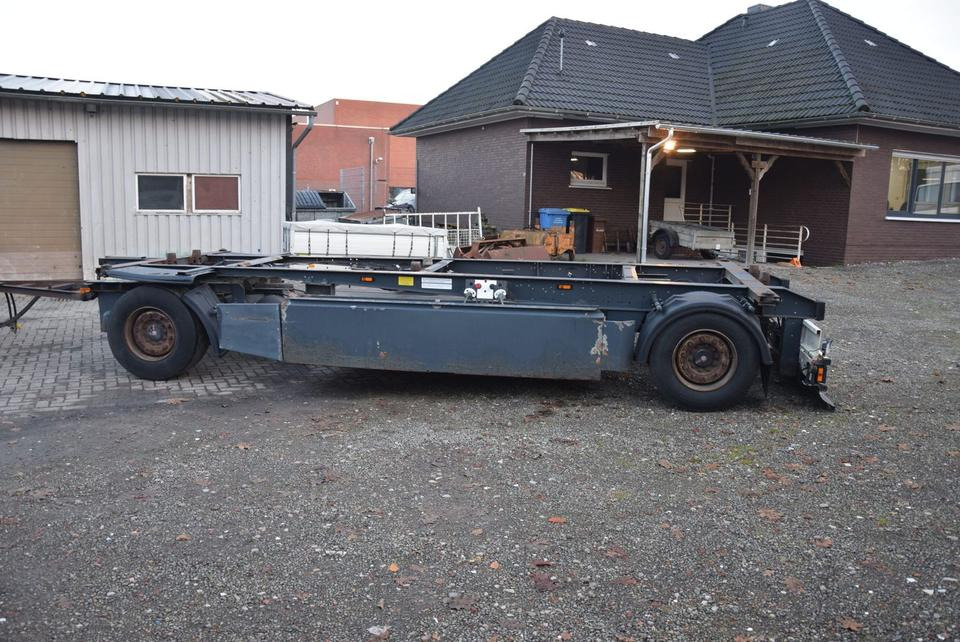 Schmitz Cargobull AFW 18 L20 Maxi SAF Achsen 2 X Palettenkasten - Прицеп-контейнеровоз/ Сменный кузов: фото 2 Schmitz Cargobull AFW 18 L20 Maxi SAF Achsen 2 X Palettenkasten - Прицеп-контейнеровоз/ Сменный кузов: фото 2